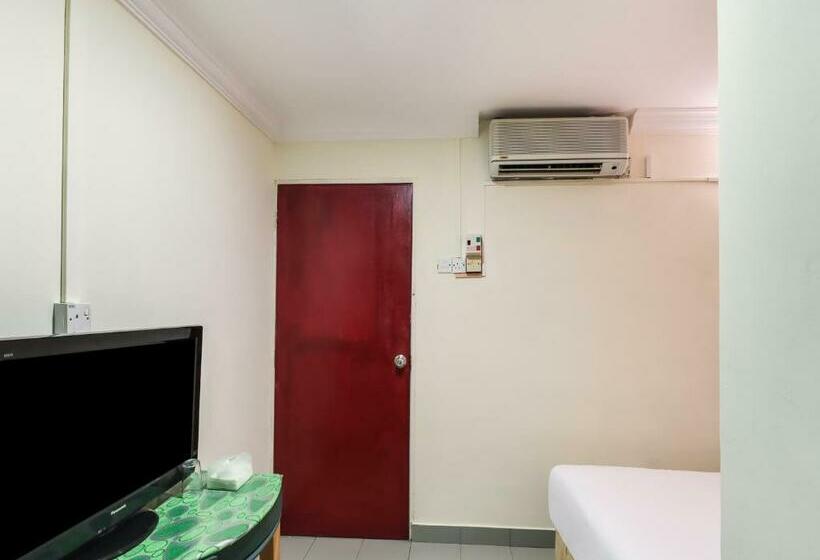 בית מלון כפרי Oyo 89584 Sahara Kuala Kubu Bharu