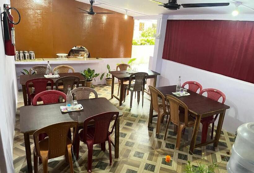 Hotel Purnima Residency
