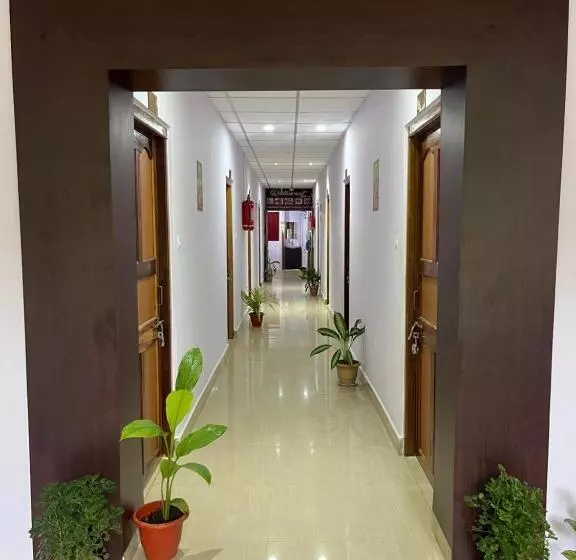 Hotelli Purnima Residency