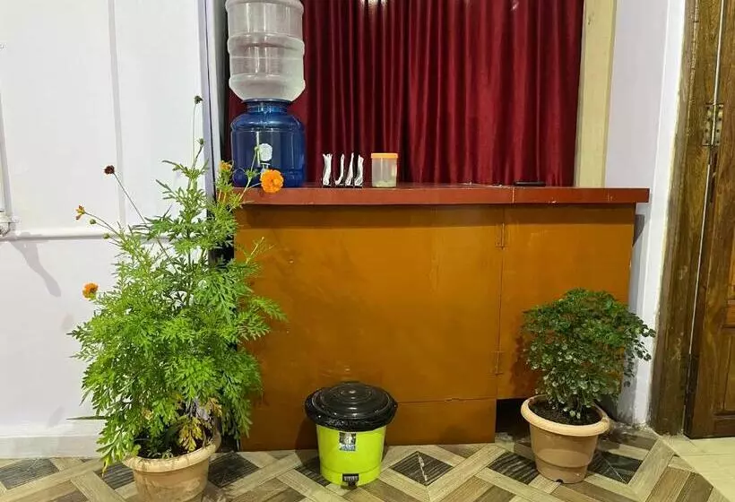 Hotelli Purnima Residency