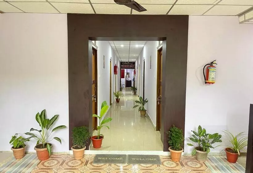 Hotelli Purnima Residency