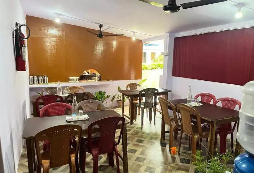 Hotelli Purnima Residency