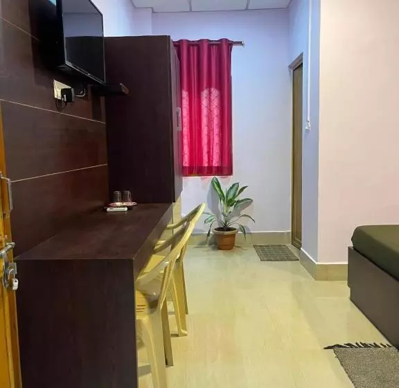 Hotelli Purnima Residency