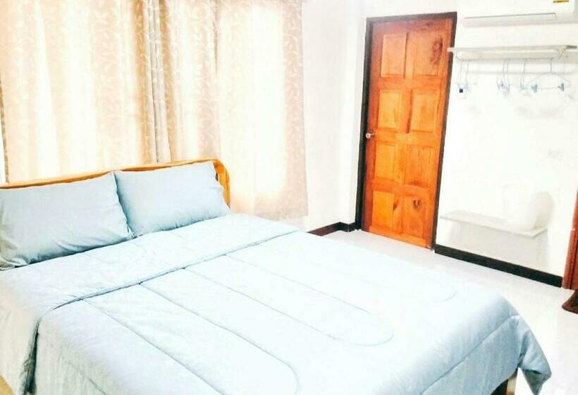 Resort Baan Khaoneawdum