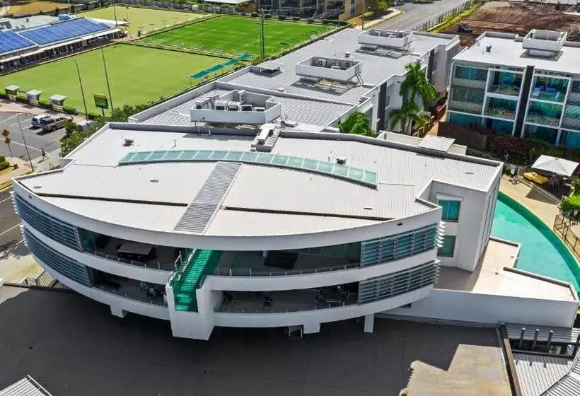 Element On Coolum Beach