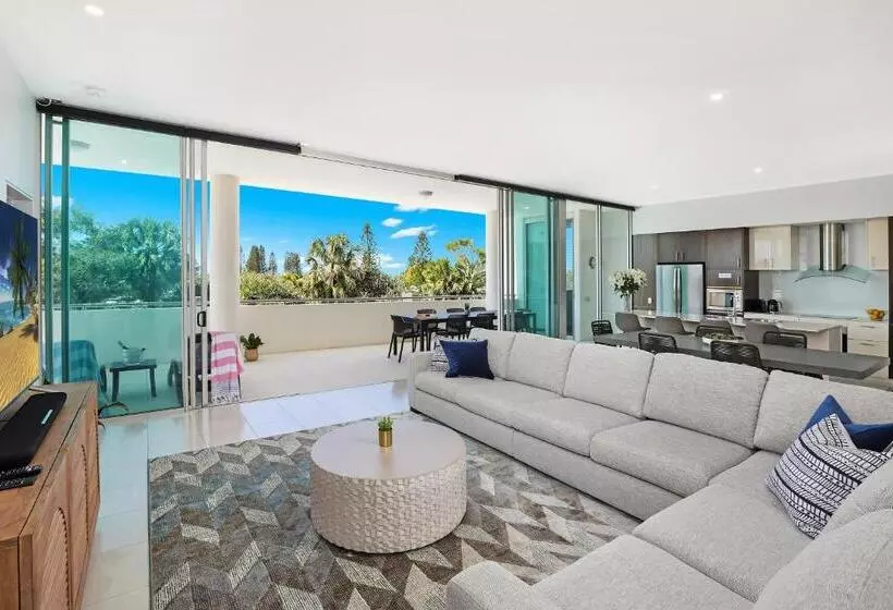 Element On Coolum Beach