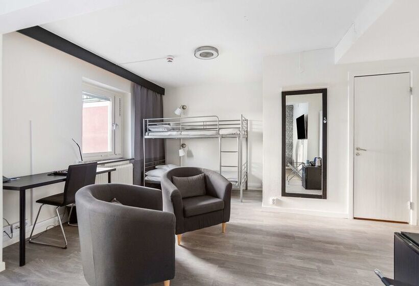 Best Western Hotel Tranas Statt