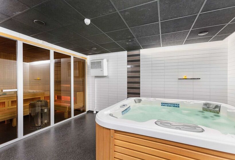 Best Western Hotel Tranas Statt