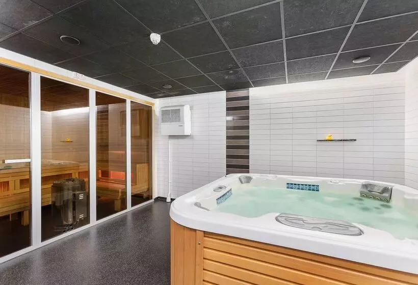 Best Western Hotel Tranas Statt