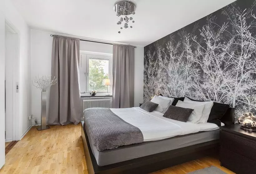 Best Western Hotel Tranas Statt