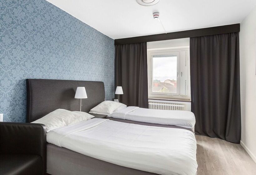 Best Western Hotel Tranas Statt