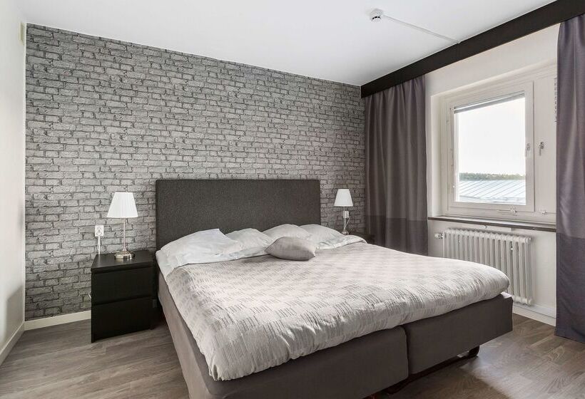 Best Western Hotel Tranas Statt