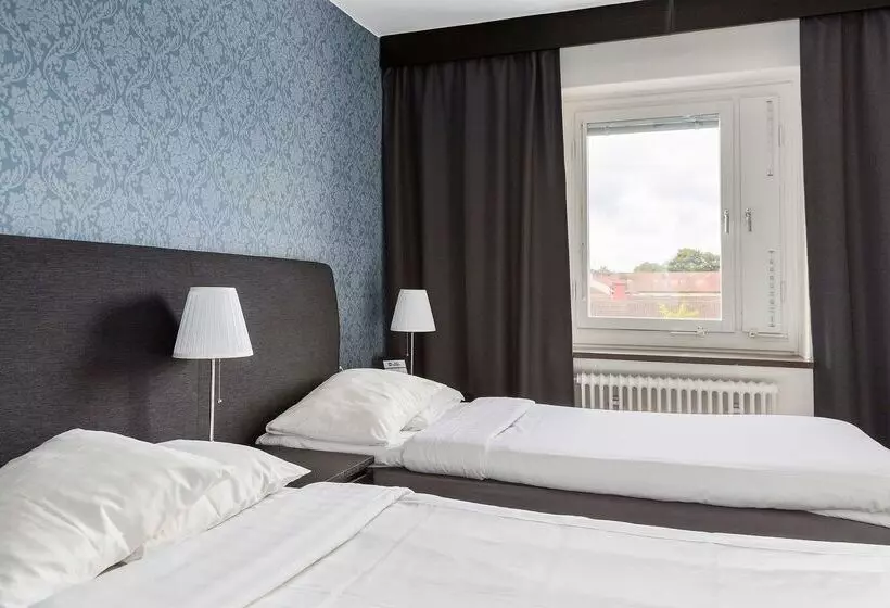 Best Western Hotel Tranas Statt