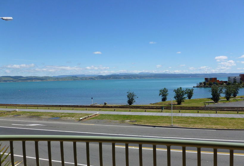 酒店 Breakwater Apartments