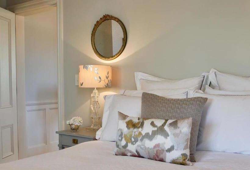 Отель Briarwood Greytown Boutique