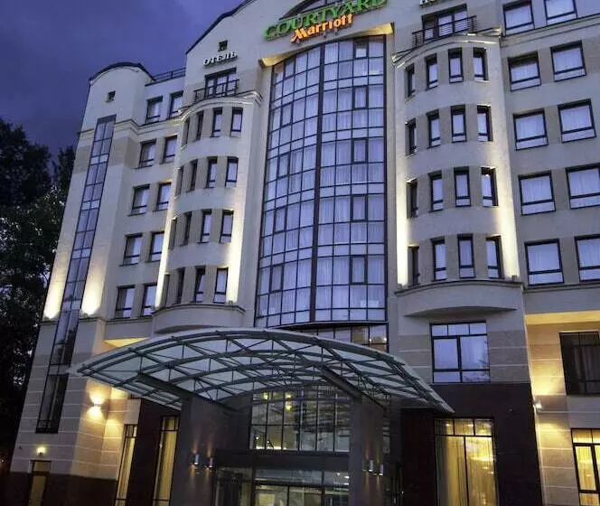 Hotel Courtyard By Marriott St. Petersburg Center