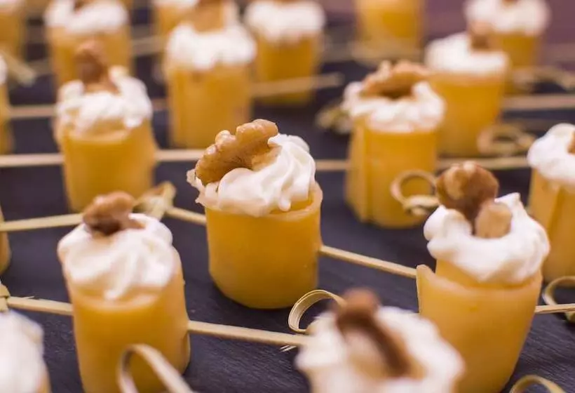 Hotel Courtyard By Marriott St. Petersburg Center