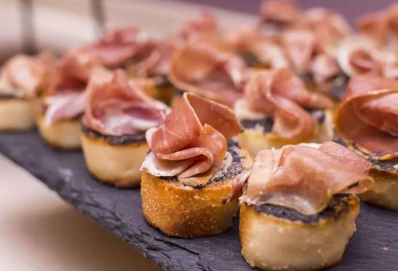 Hotel Courtyard By Marriott St. Petersburg Center