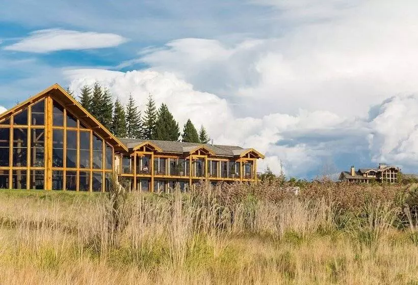 ホテル Fiordland Lodge