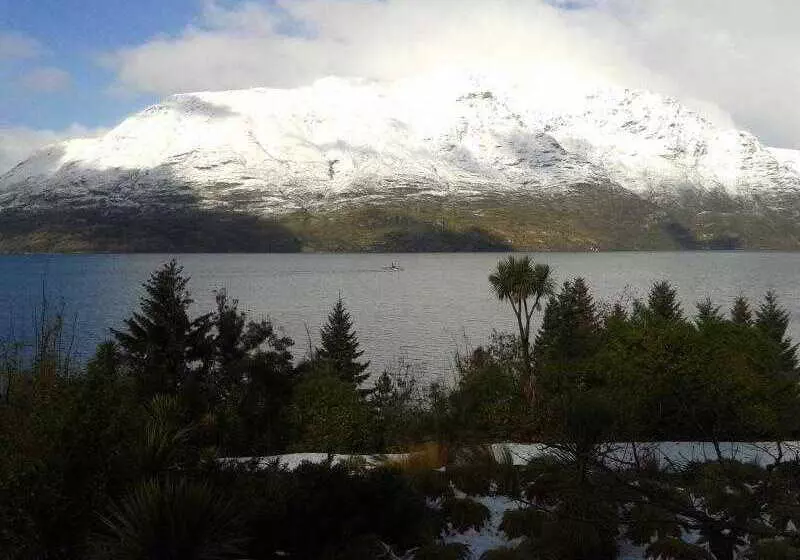 Otel Hidden Lodge Queenstown