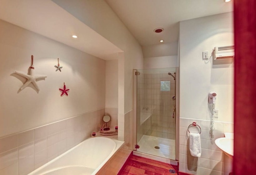 호텔 Hidden Lodge Queenstown