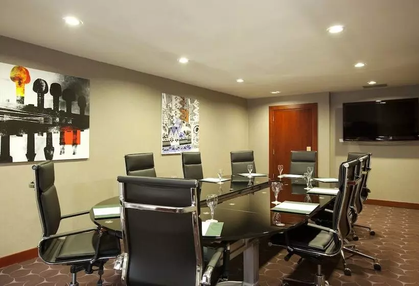 هتل Holiday Inn Al Khobar Corniche, An Ihg