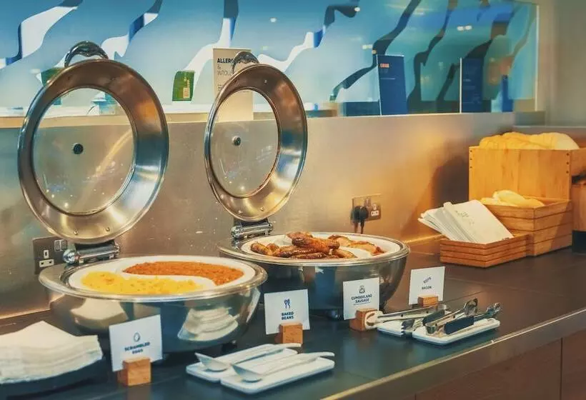 ホテル Holiday Inn Express Kettering, An Ihg