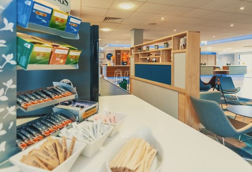 ホテル Holiday Inn Express Kettering, An Ihg