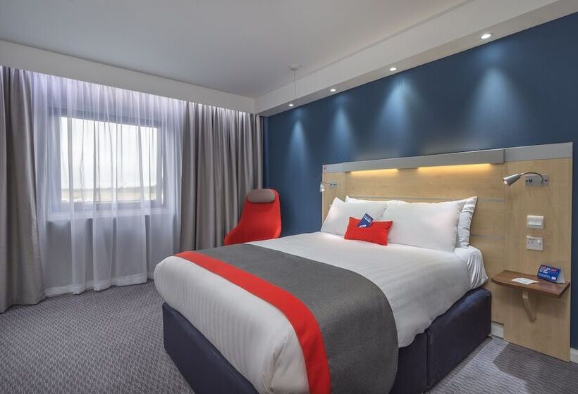 ホテル Holiday Inn Express Kettering, An Ihg