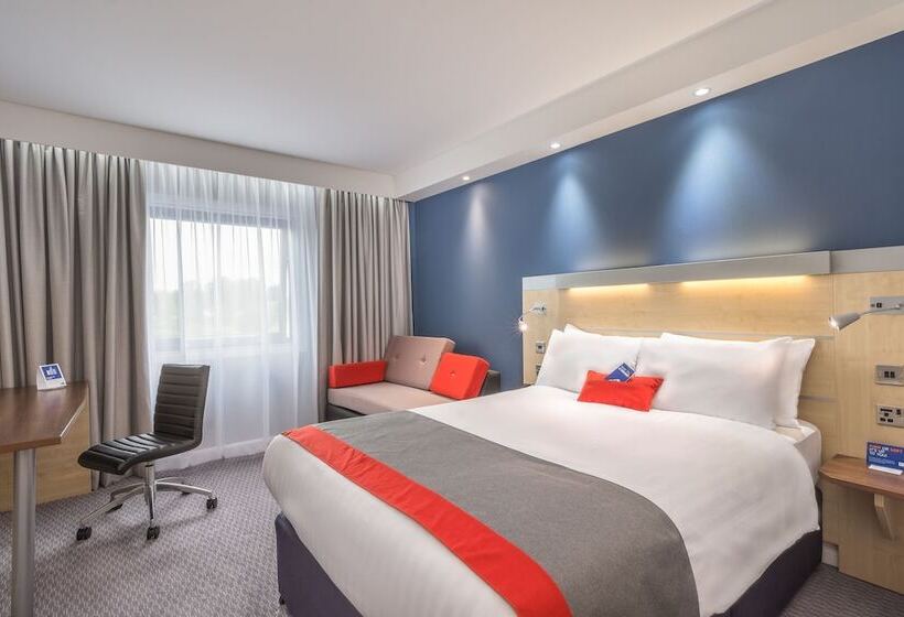 ホテル Holiday Inn Express Kettering, An Ihg