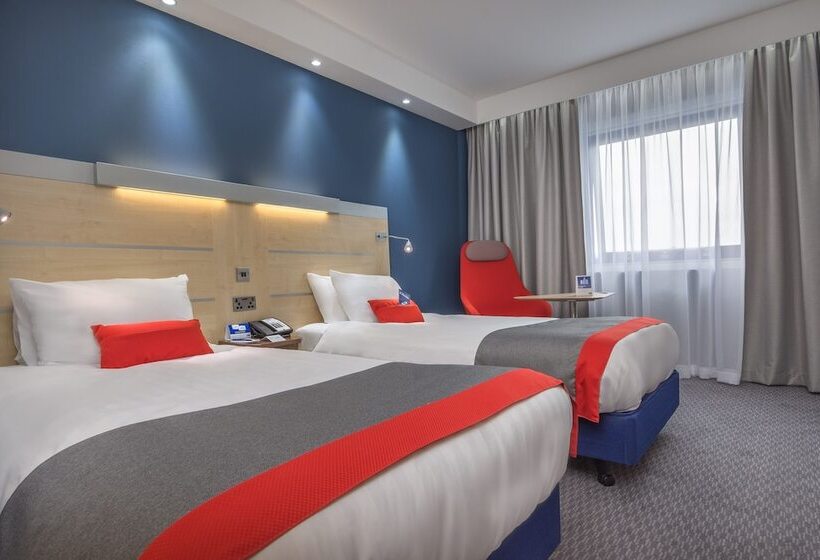 ホテル Holiday Inn Express Kettering, An Ihg