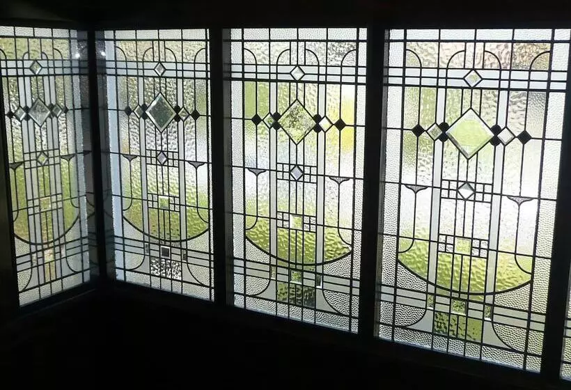 Отель Kershaw House Boutique Accommodation