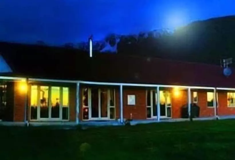 בית מלון כפרי Misty Peaks Guesthouse