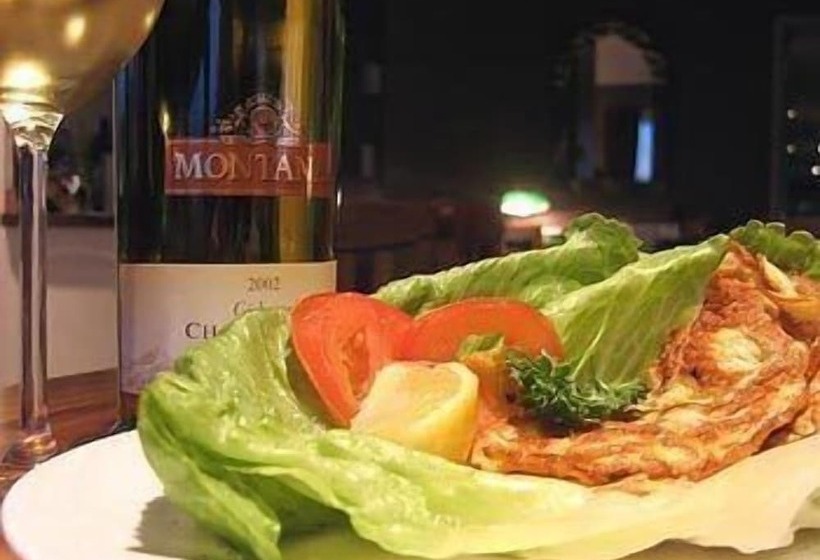 בית מלון כפרי Misty Peaks Guesthouse