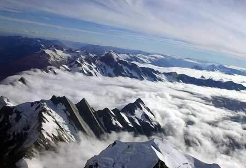 בית מלון כפרי Misty Peaks Guesthouse