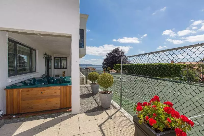 Hotell On The Point  Lake Rotorua