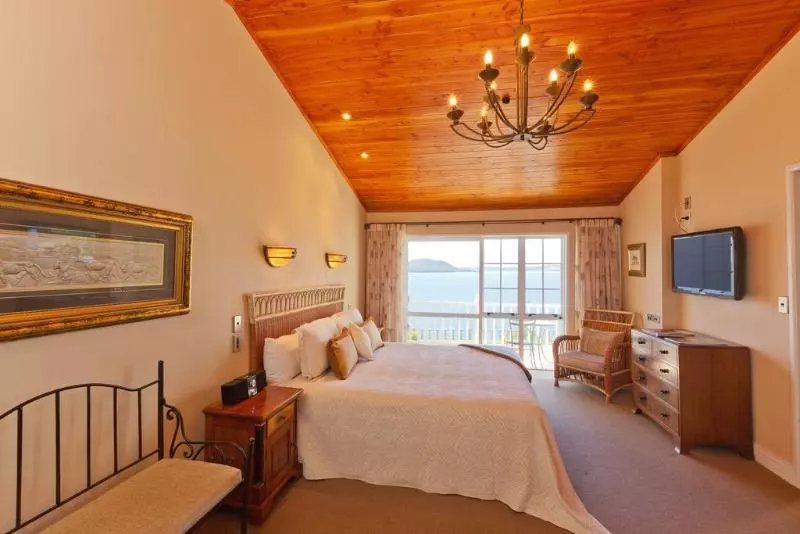 Hotell On The Point  Lake Rotorua