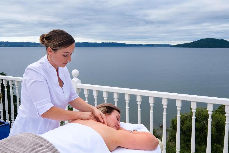 Hôtel On The Point  Lake Rotorua