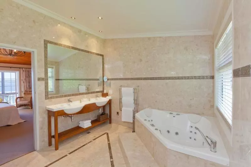 Hotell On The Point  Lake Rotorua