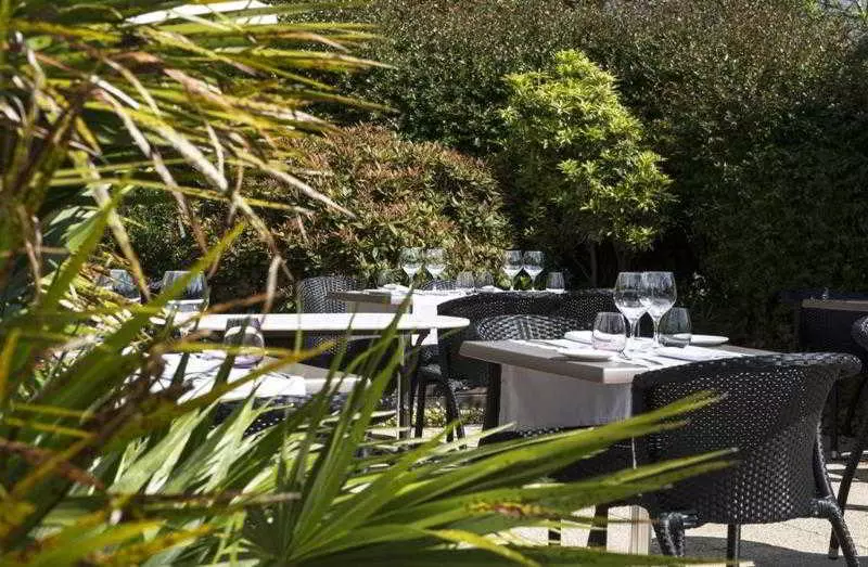 هتل Hôtel Valdys Thalasso & Spa L Escale Marine