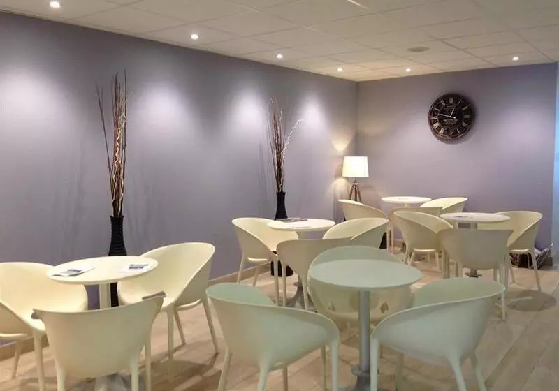 هتل Hôtel Valdys Thalasso & Spa L Escale Marine