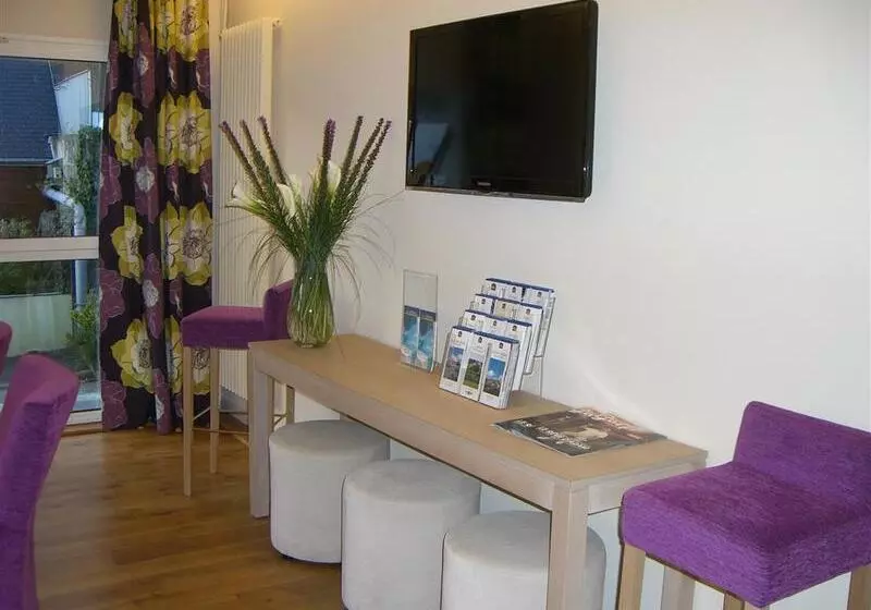 هتل Hôtel Valdys Thalasso & Spa L Escale Marine