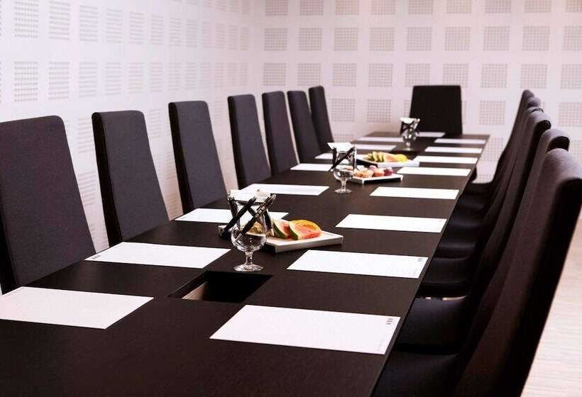 Quality Hotel Waterfront