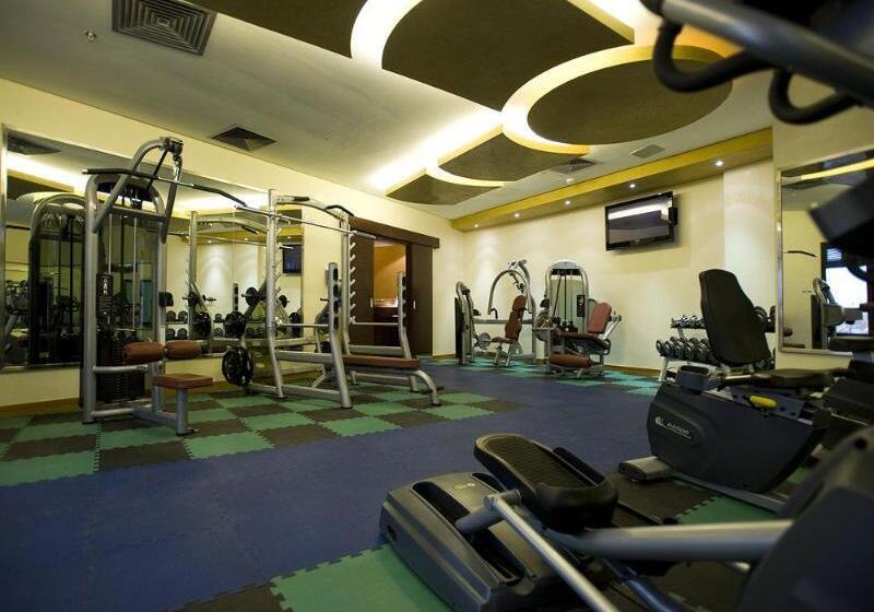 Hotel Ramada By Wyndham Al Khobar