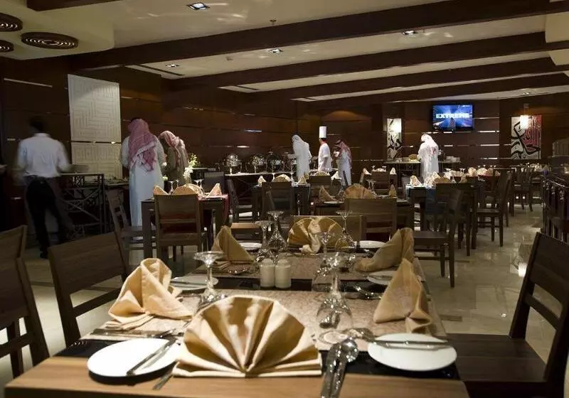 Hotel Ramada By Wyndham Al Khobar