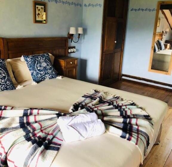 교외 호텔 Posada La Trebede