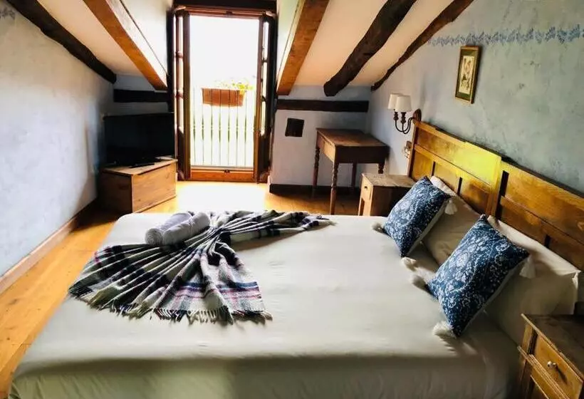 田舎風ホテル Posada La Trebede