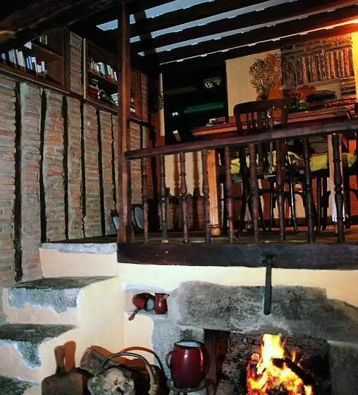 田舎風ホテル Posada La Trebede