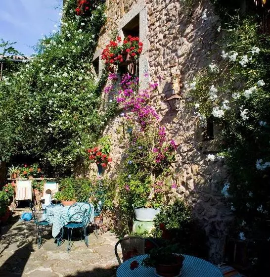 田舎風ホテル Posada La Trebede