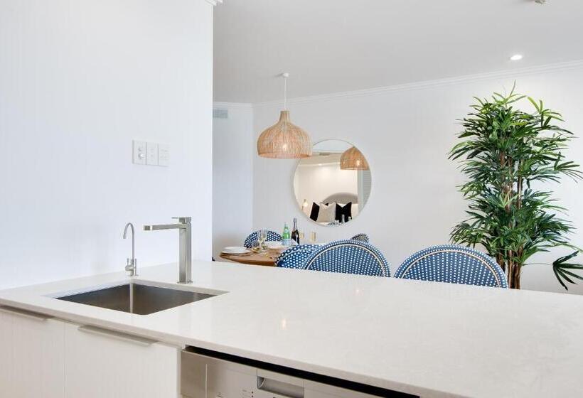 Отель Tingirana Noosa